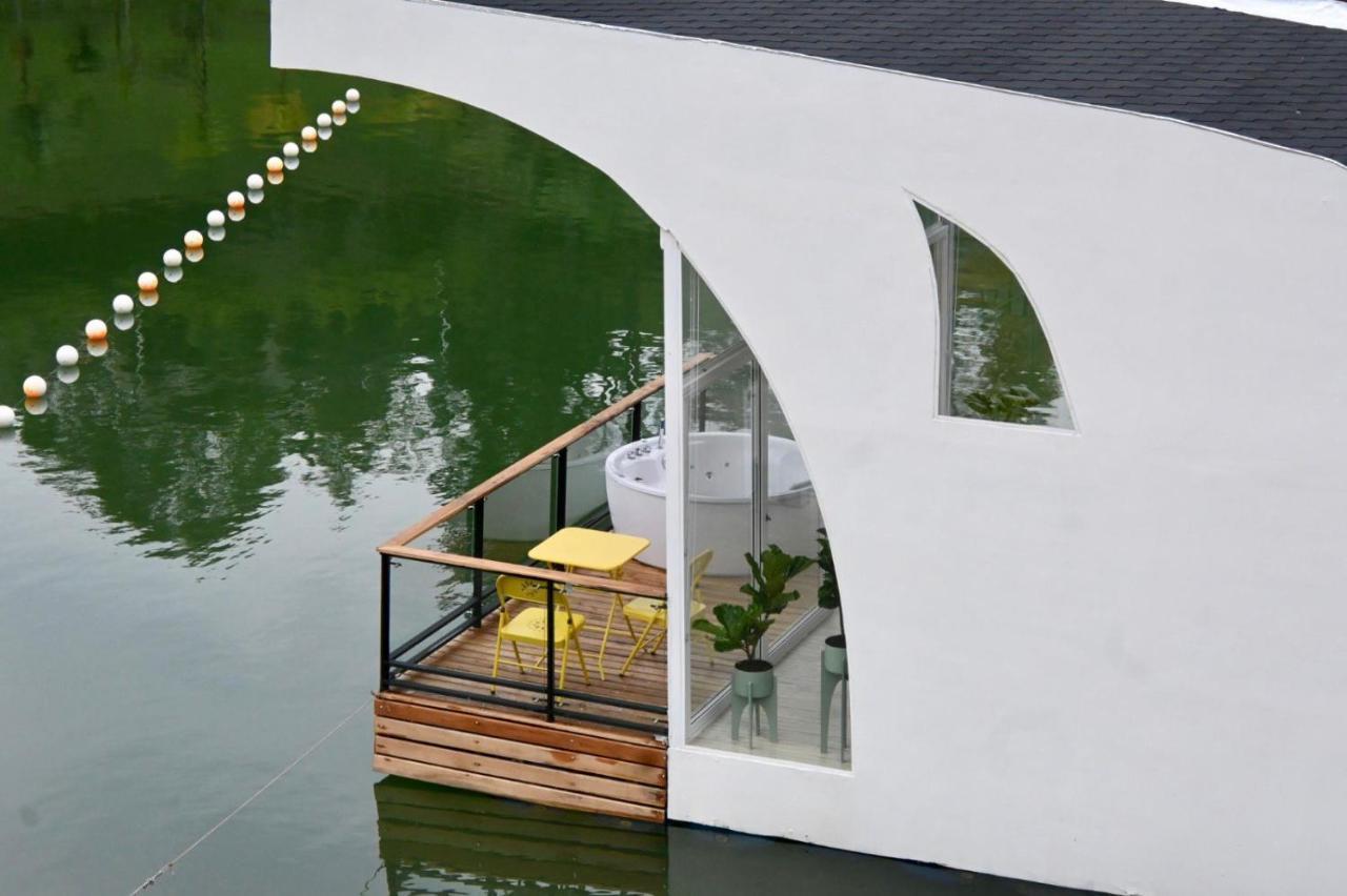 Hotel Casa Flotante La Trinidad Guatapé Exteriér fotografie